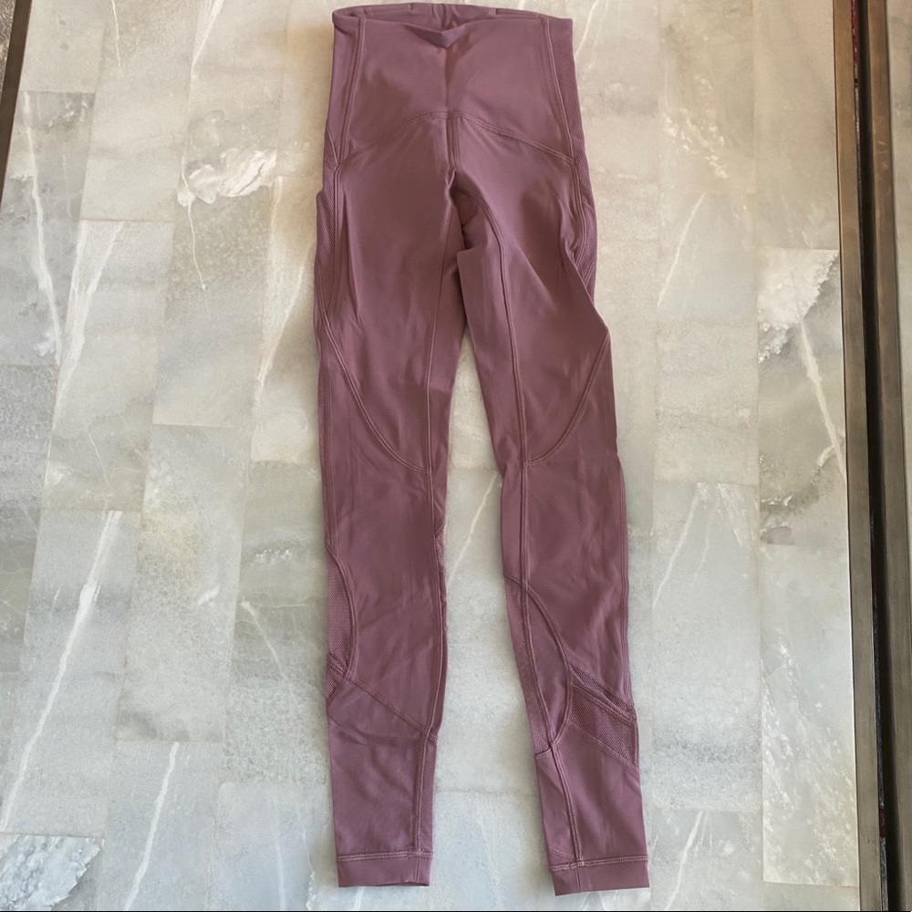 lululemon Mesh 28” - Size 2